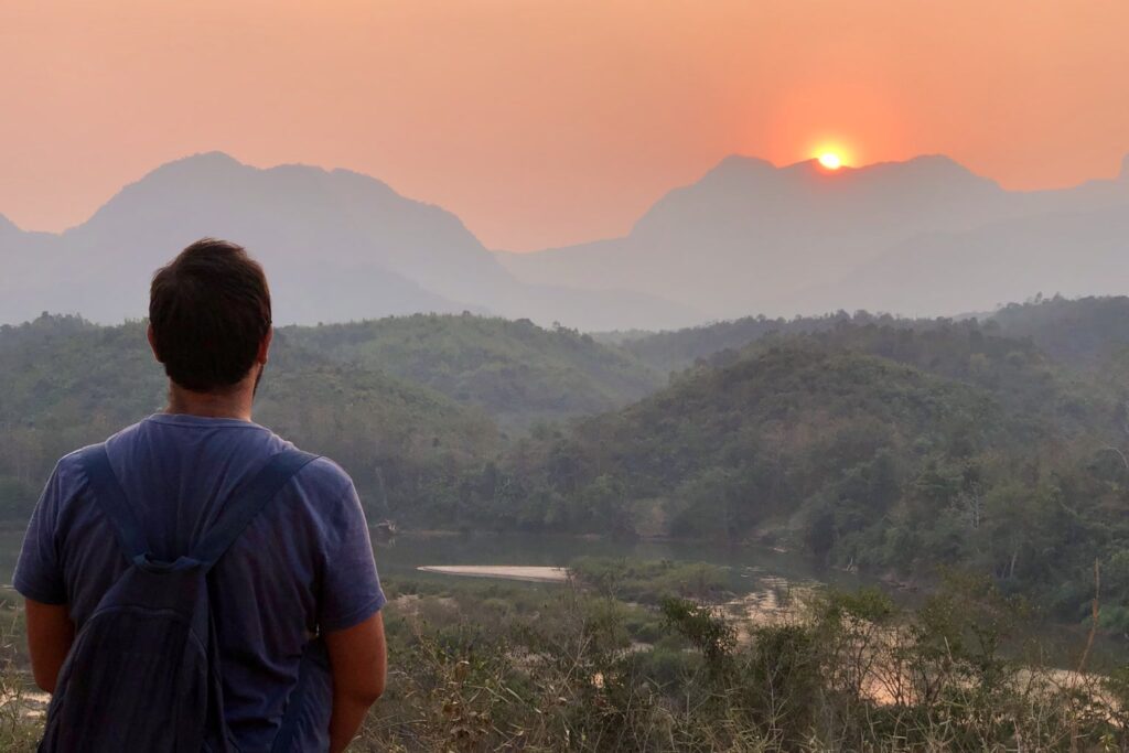 L’Âme du Laos — étape 09 — Les belvédères de Nong Khiaw