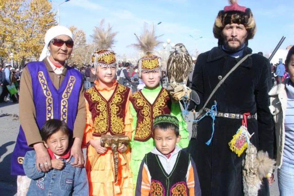 The West and the Kazakhs — Stage 04 — Eagle hunters and the Tsambagarav Range