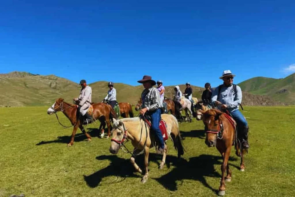 Terre d’Infini — étape 07 — Départ du trek à cheval