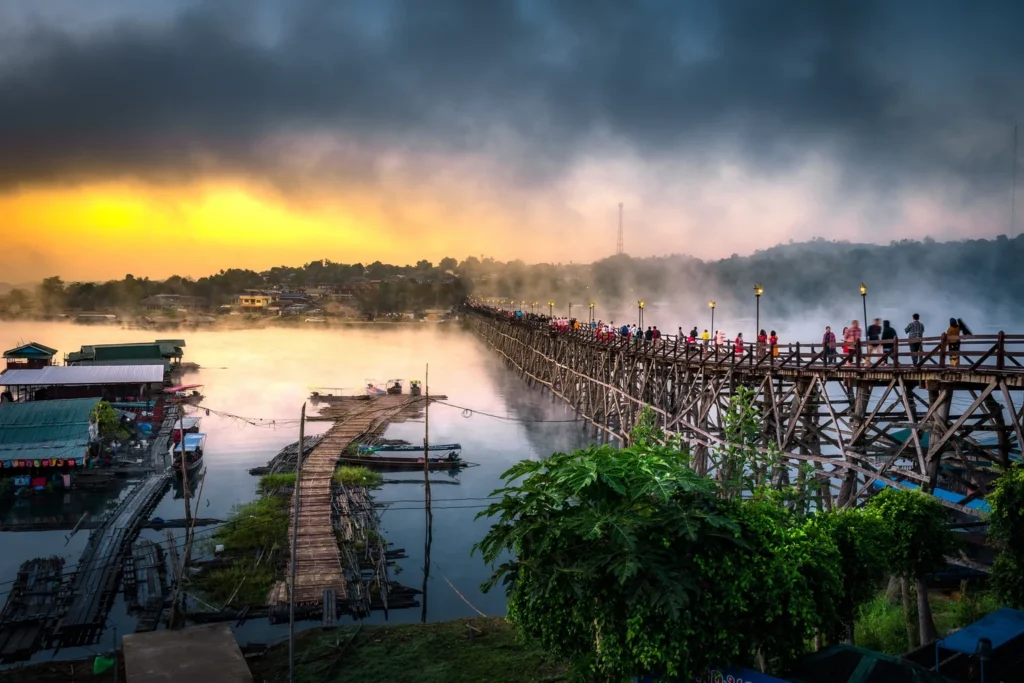 La Thaïlande autrement — étape 05 — Les moines et le lac de Sangkhlaburi