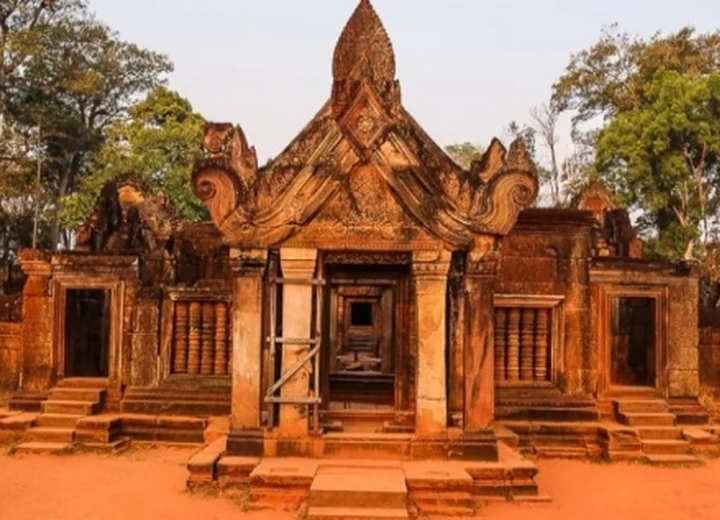 De Saigon au royaume d’Angkor — étape 17 — Éléphants de Kulen et Banteay Srei