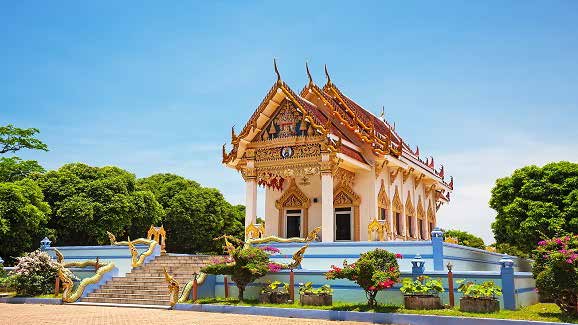 Colorful Buddhist temple in Koh Samui.